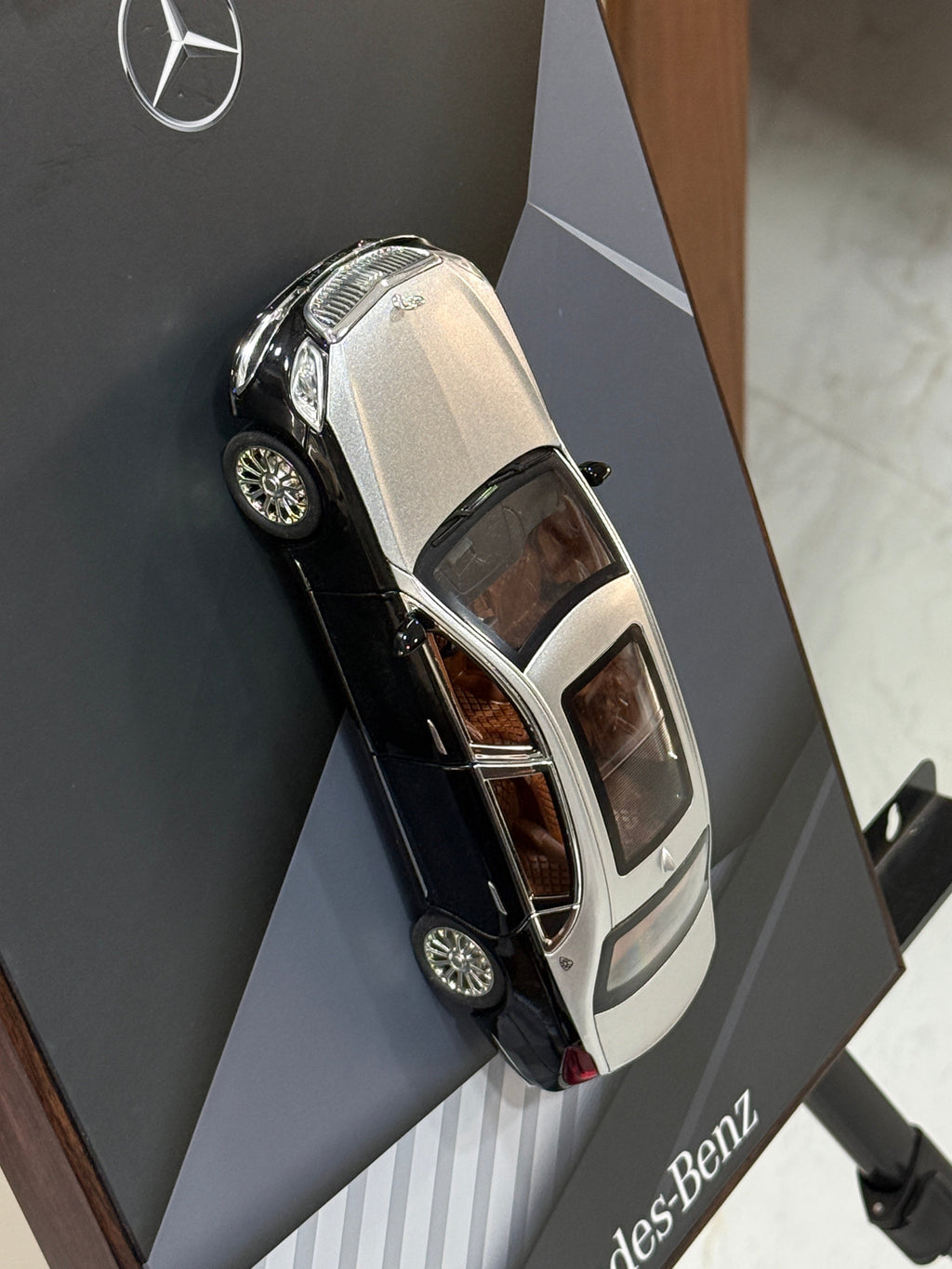 Mercedes Benz Maybach S-Class Premium Artpiece