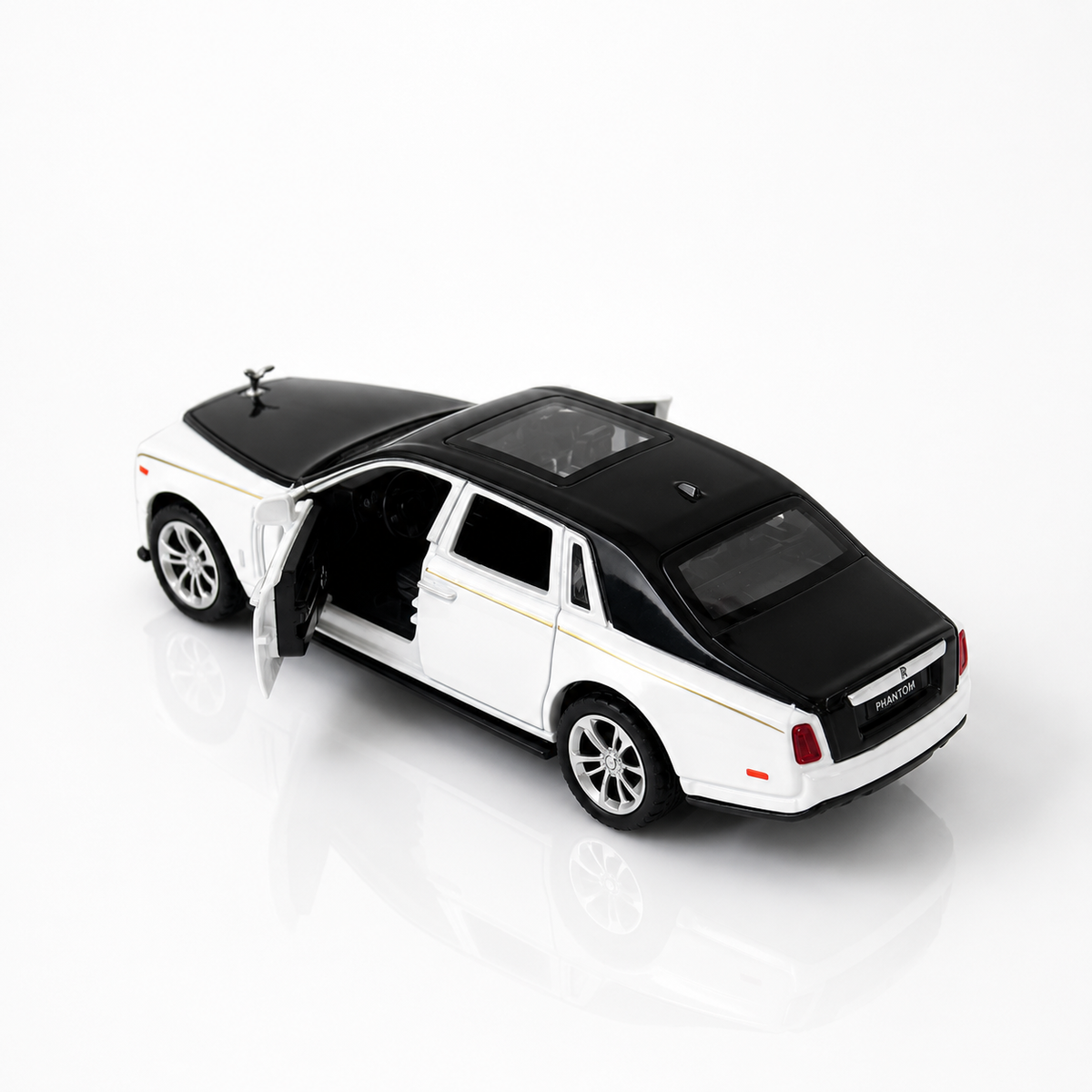 Rolls Royce Phantom 1:35 Scale diecast model