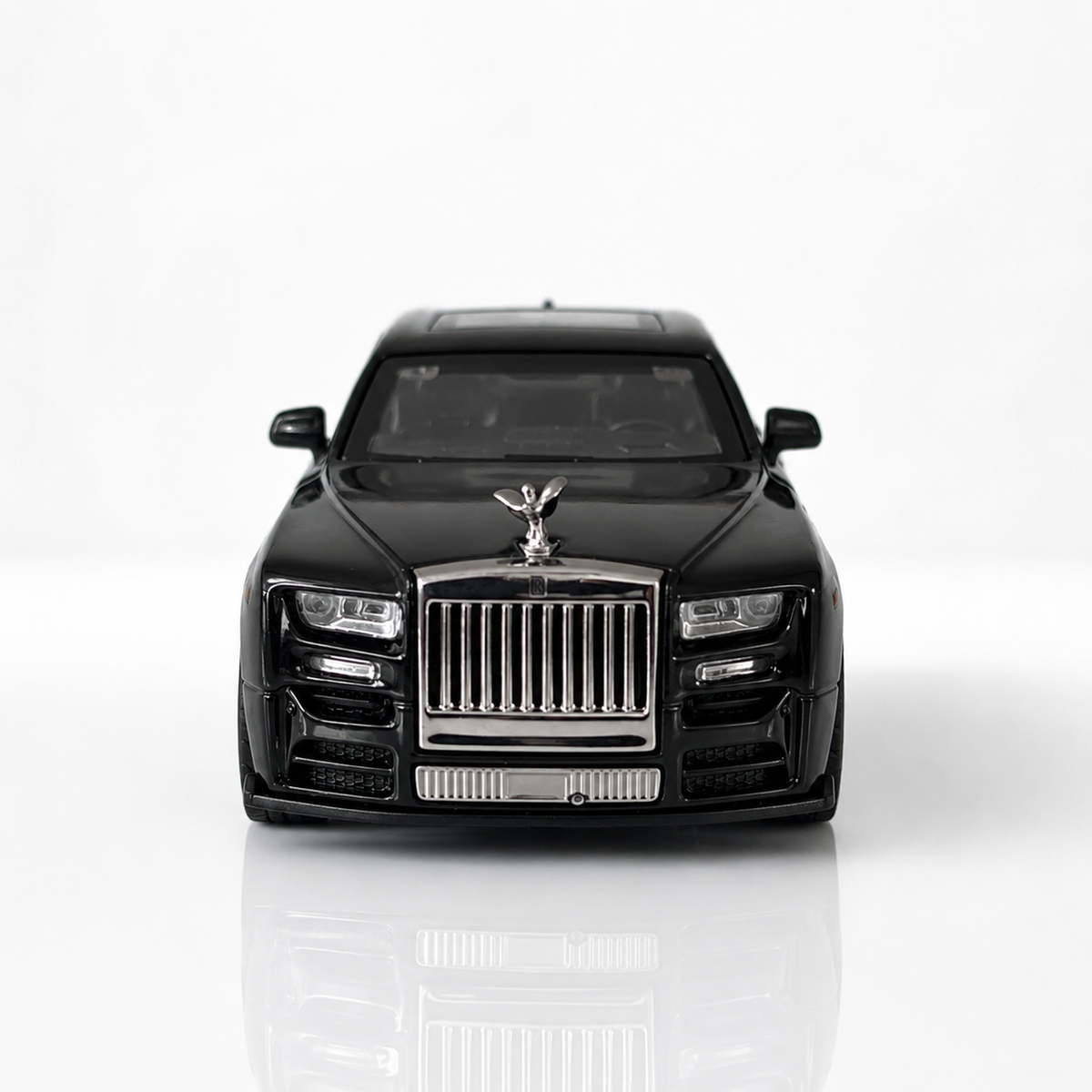 Rolls Royce Phantom 1:35 Scale diecast model